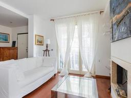 Quadrilocale in Via U. Foscolo, Zola Predosa