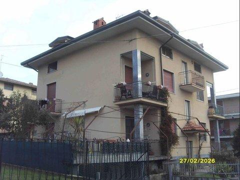 Appartamento su due piani in Via Ambrogio Fumagalli, 9, Sotto il Monte Giovanni Xxiii