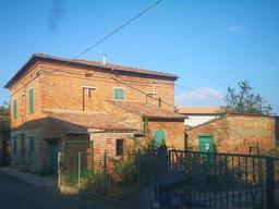 Casa indipendente a Centro, Torrita di Siena