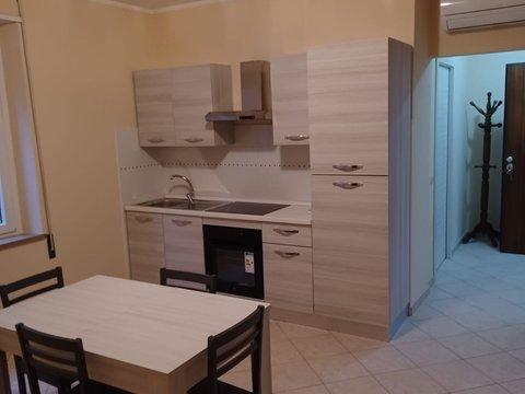 Bilocale in Via Giuseppe Verdi, Viale America Latina, Frosinone