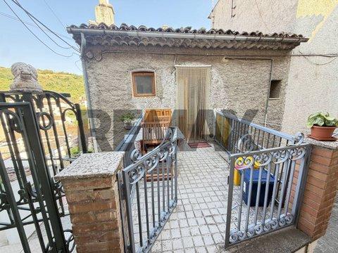 Villetta bifamiliare in Via Cipollaro, 8, Campolieto