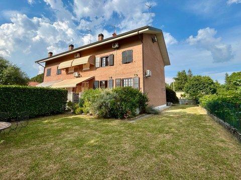 Villetta a schiera in Via Generale Zucchi Carlo, 29, Udine sud, Udine