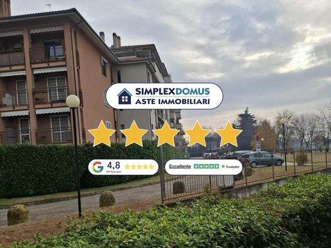 Trilocale in Via Don Natale Villa, Caponago