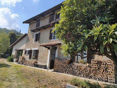 Casa indipendente in Via Capitano Fiorio Belletti, 23 -25, Bioglio