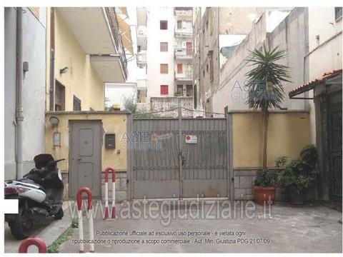 Appartamento in Via Vigne, 5, Torre Annunziata