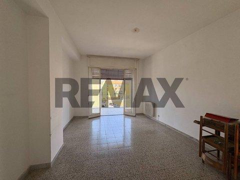 Trilocale in Via Novara, 8, San Paolo, Bari