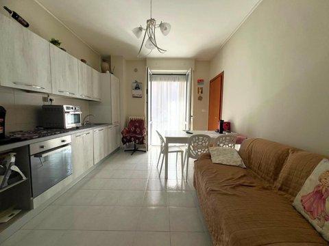Trilocale in Via Ludovico Ariosto s.n.c, Viale Martiri - Via Matera - Via Selva, Altamura