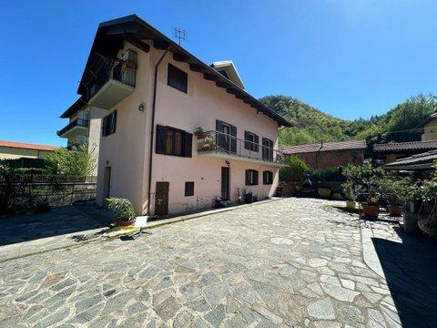 Villa in Via Ponte Palestro, 27, San Germano Chisone