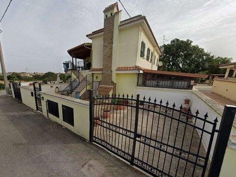 Villa in Via Orbetello, 19, Nuova Florida, Ardea