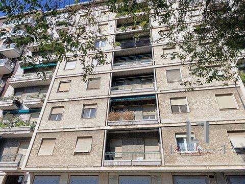 Quadrilocale in Via Giovanni Antonio Plana, 2, Govone, Milano