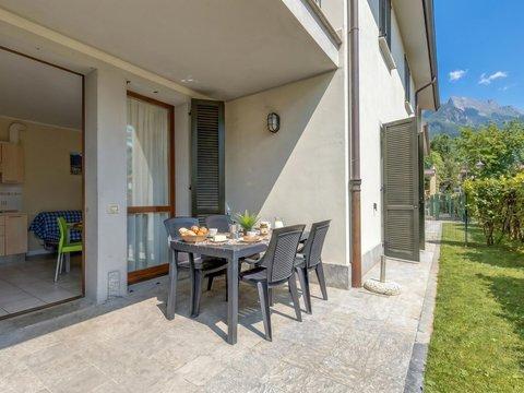 Bilocale in Via Prati, 50, Porlezza