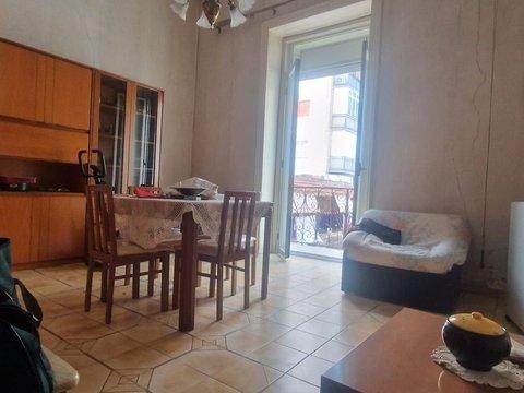 Quadrilocale in via Piazzolla, 55, Vicaria-Arenaccia, Napoli