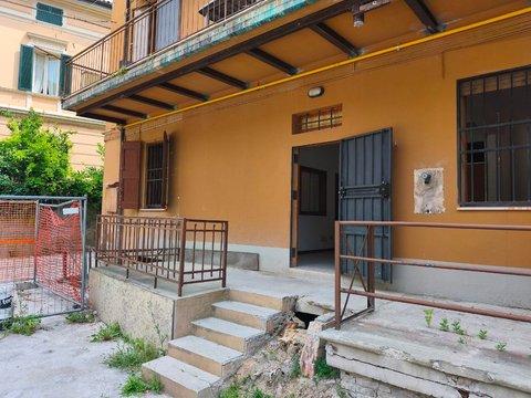 Bilocale in Via San Mamolo, Colli San Mamolo, Bologna