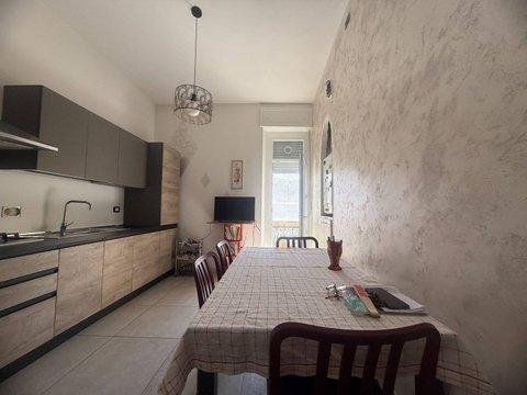 Trilocale in via Renato Martorelli, 9, Barriera di Milano, Torino