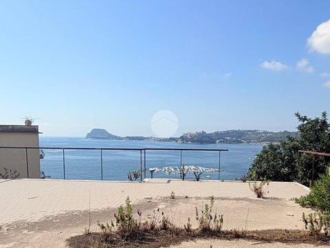 Casa indipendente in Seconda Traversa Virgilio, 20, Arco Felice - Lucrino - Toiano, Pozzuoli