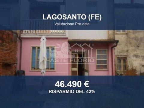 Villa in Via Andrea Costa, 6, Lagosanto