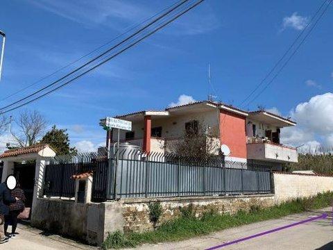 Appartamento in Viale dei Pini Nord, 2, Varcaturo, Giugliano in Campania