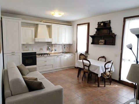 Appartamento in Via M. Buonarroti, 11, Albinea