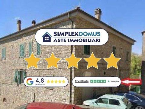 Trilocale in Via C. Pellegrini, Centro, Roccastrada