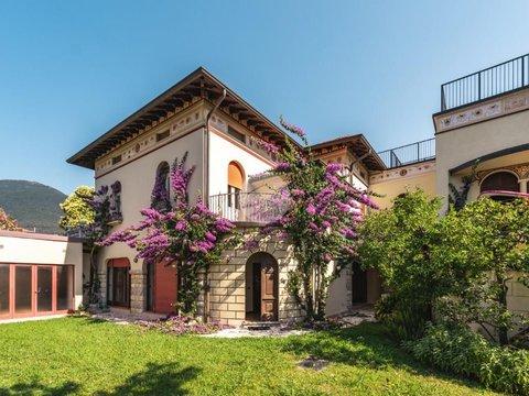 Villa in Lungolago Giuseppe Zanardelli s.n.c, Centro, Toscolano-Maderno