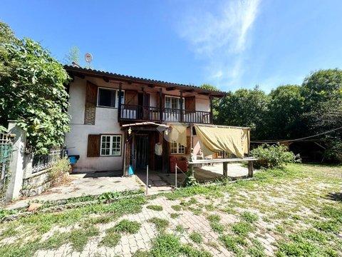 Casa indipendente in Strada Galoppatoio, 64, Pinerolo