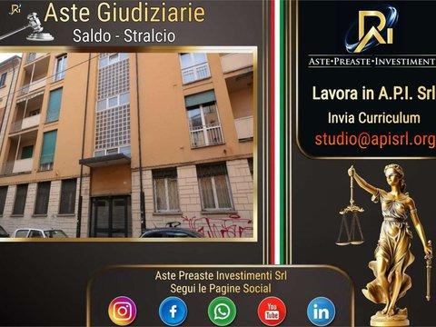 Bilocale in via Guido Zucchini, 3, Irnerio, Bologna