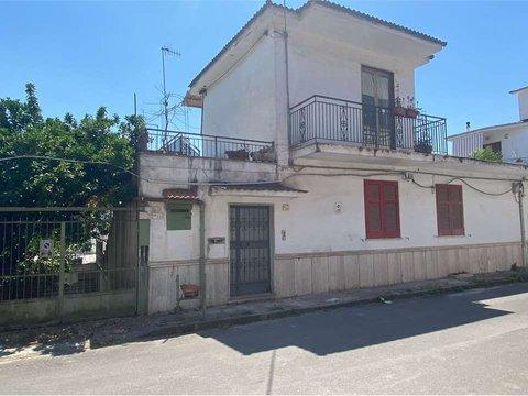 Appartamento in Via Giacomo Matteotti, 16, Pomigliano d'Arco