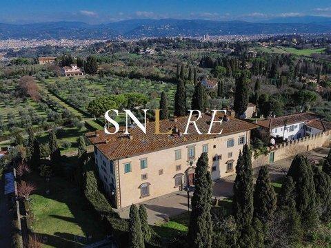 Appartamento su due piani in Via di Santa Maria a Marignolle s.n.c, Due Strade - San Gaggio, Firenze