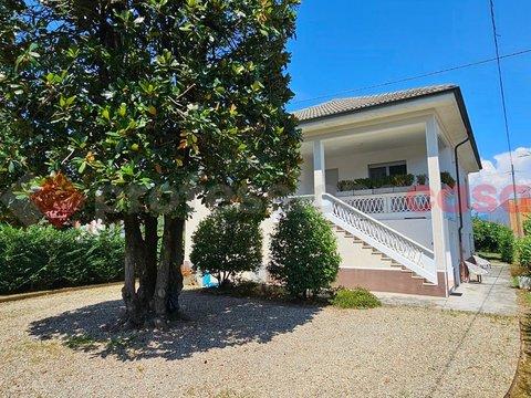 Villa in via Grosso Campana, 14, Piscina