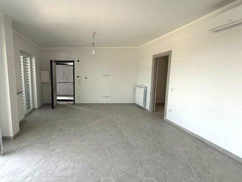 Trilocale in Via Pablo Picasso, 40, Quarto