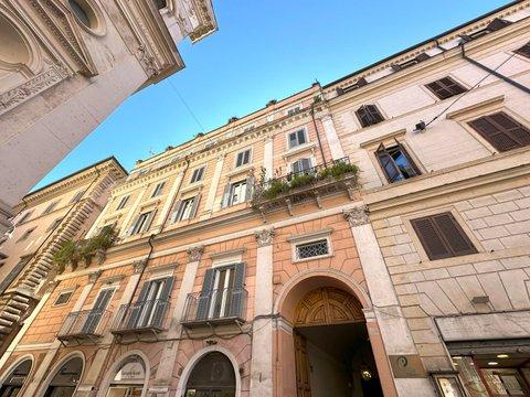 Trilocale in Piazza di S. Chiara, 49, Piazza del Popolo - Piazza Navona - Quirinale, Roma