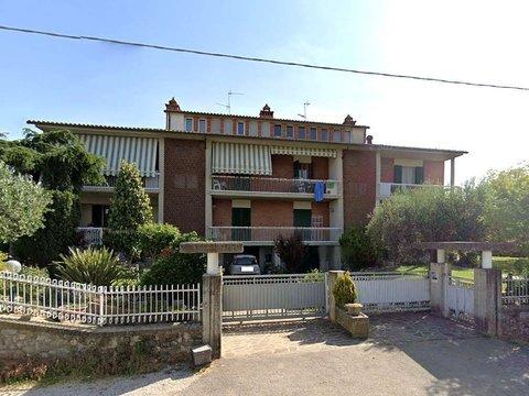 Trilocale in Via Genova s.n.c, Centro, Umbertide