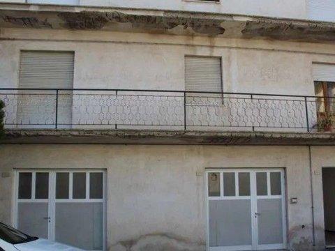 Appartamento in Via Vespucci, Montecosaro