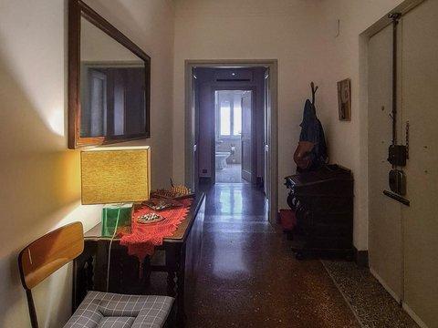 Trilocale in Via Acaia, 11, San Giovanni, Roma