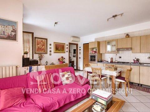 Bilocale in Via Giuseppe Mazzini, 17, Cusano Milanino