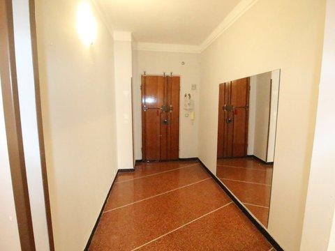 Trilocale in Via Gaspare Murtola, 64, Prà, Genova