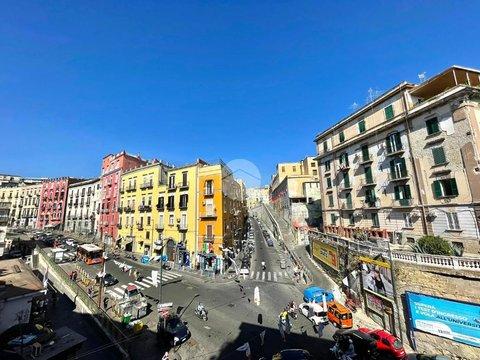 Trilocale in Via San Giuseppe dei Nudi, s.n.c, Montesanto-Quartieri Spagnoli, Napoli