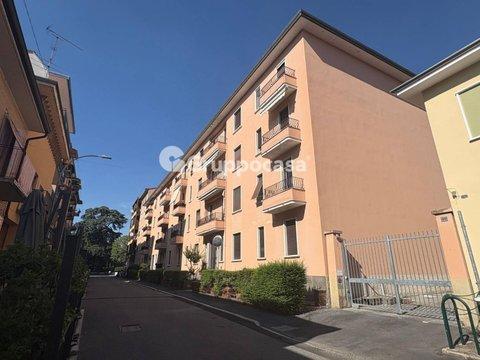 Quadrilocale in Via Giovanni Cattaneo, 22, Centro, Magenta