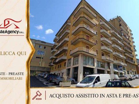 Quadrilocale in Via Massimo d'Azeglio, 87, Lumezzane
