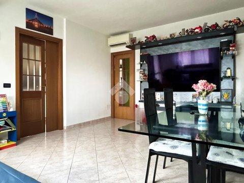 Trilocale in Circonvallazione Sud, 56, Molinella