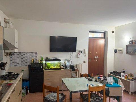 Bilocale in Via Stazione, Castelnuovo del Garda