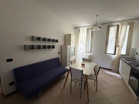 Monolocale in Via Antonio Giovanni Scopoli, 6, Centro Storico, Pavia