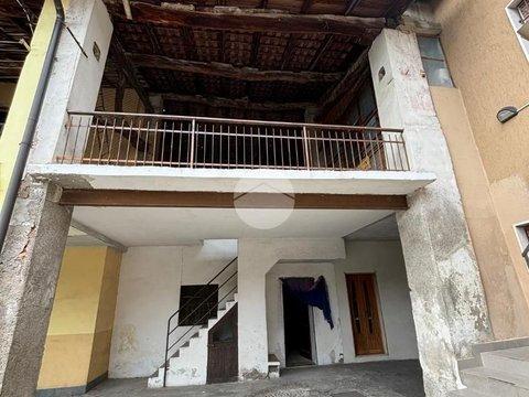 Casale/cascina in Via Patrioti Romanesi, 24, Romano di Lombardia