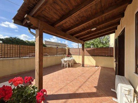 Villetta a schiera in Via Gabriele Baglio, 34, Custonaci