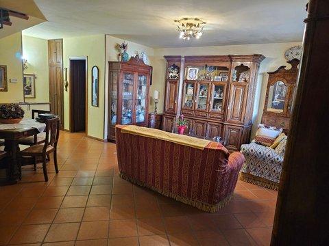 Villa in Via Ardengo Soffici s.n.c, Fontanelle - Tavola - Castelnuovo, Prato