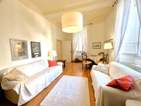 Bilocale in Via di Sant'Andrea delle Fratte s.n.c, Zona Piazza di Spagna, Roma