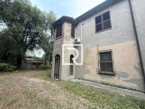 Appartamento su due piani in Via Roma, Alfonsine