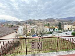 Casa indipendente in Pianello, Cagli