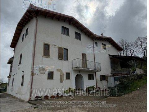 Appartamento in Strada delle Vigne, 6, Collecorvino