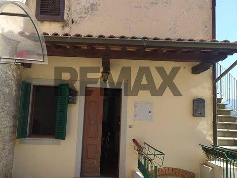 Quadrilocale in Via Centro Terrossola, 20, Bibbiena